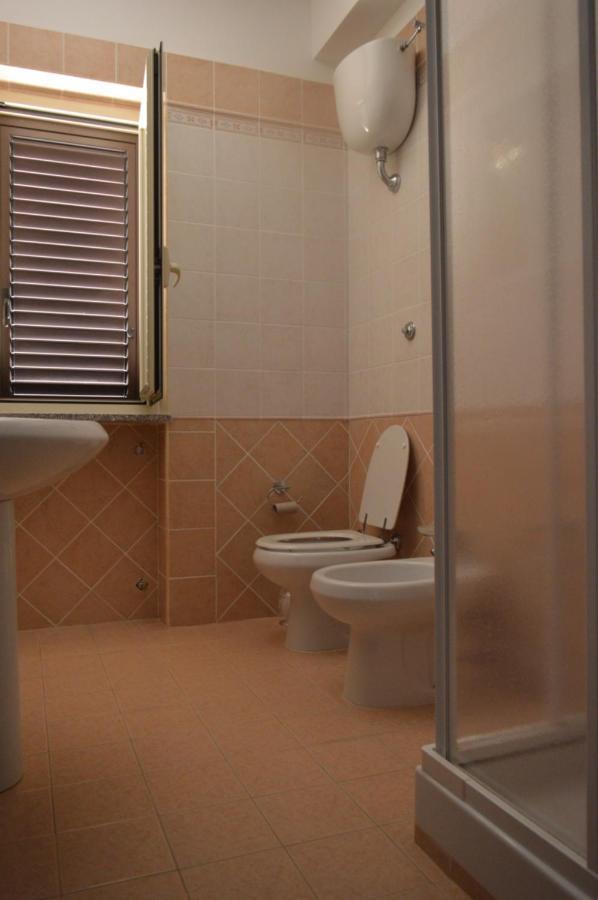 Vista D'Amare Bed & Breakfast Buonvicino Bagian luar foto