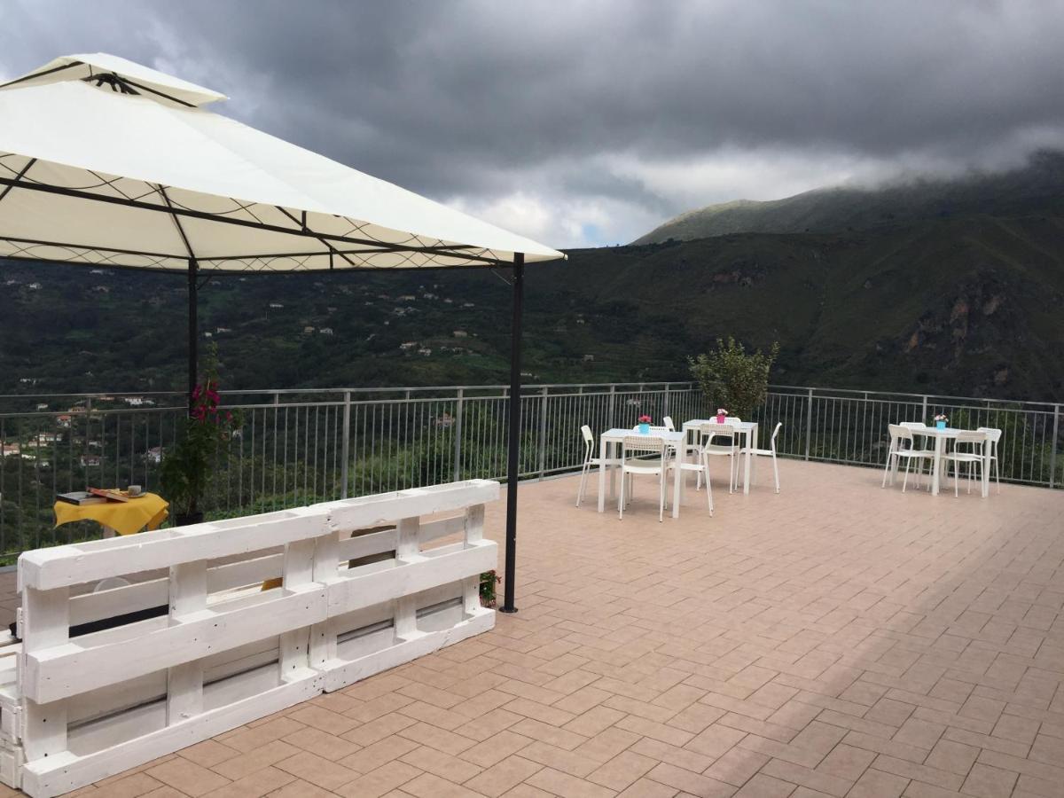 Vista D'Amare Bed & Breakfast Buonvicino Bagian luar foto