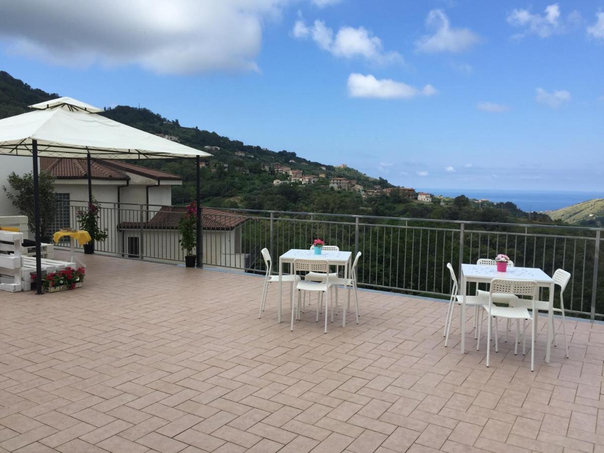Vista D'Amare Bed & Breakfast Buonvicino Bagian luar foto