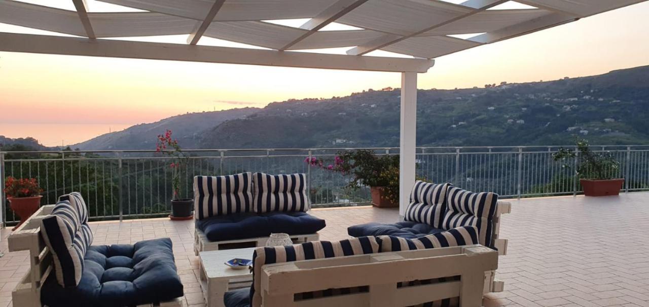 Vista D'Amare Bed & Breakfast Buonvicino Bagian luar foto